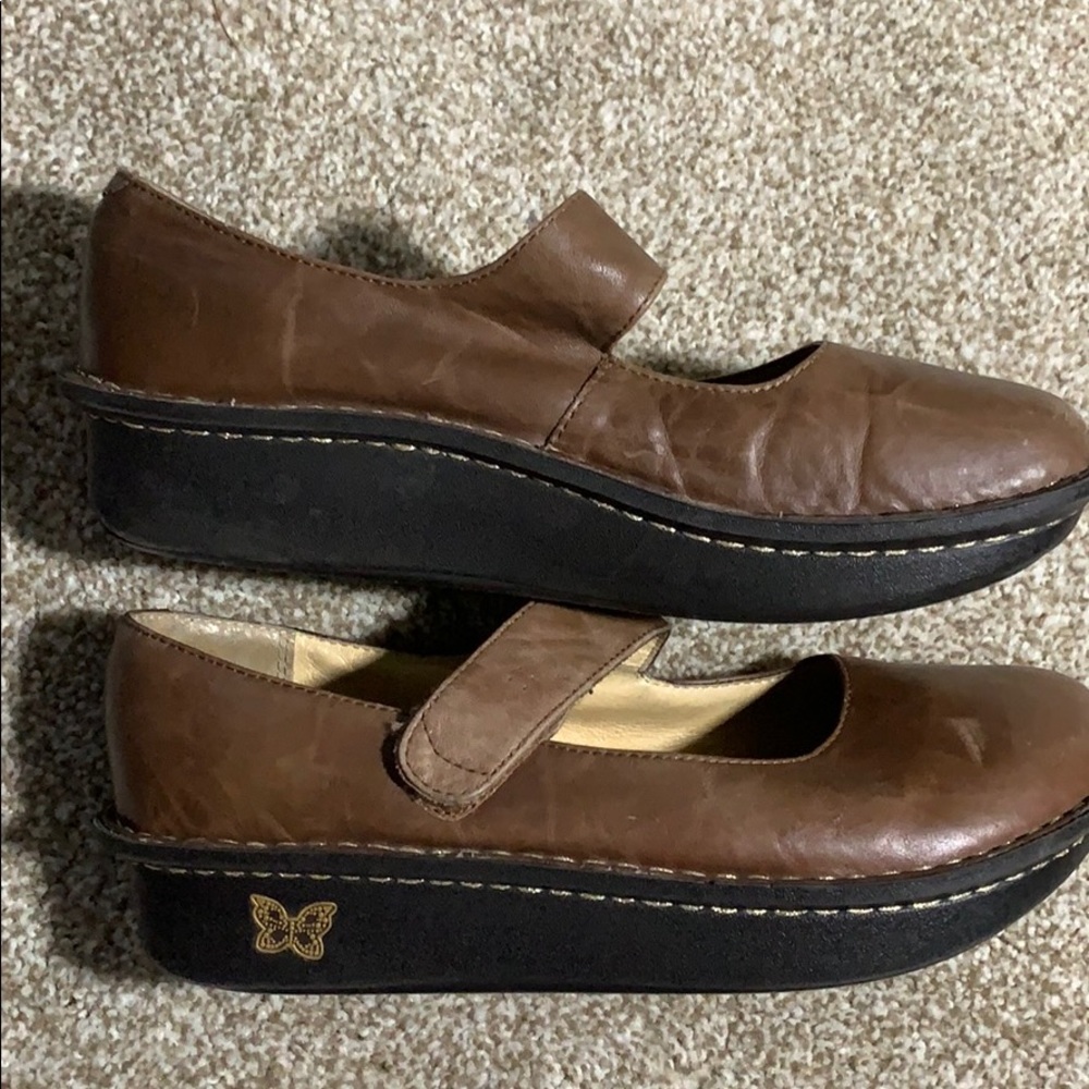 Algeria brown Mary Jane shoes size 39